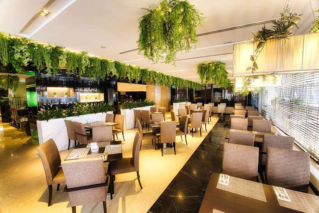 Peninsula Excelsior Singapore, A Wyndham Hotel Restaurang bild